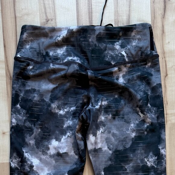 Women's Running and Training Tights - Picture 5 of 7